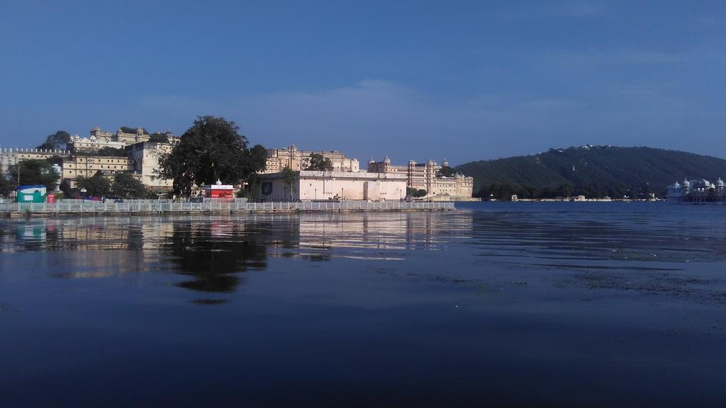 Lake Face Удайпур Екстериор снимка